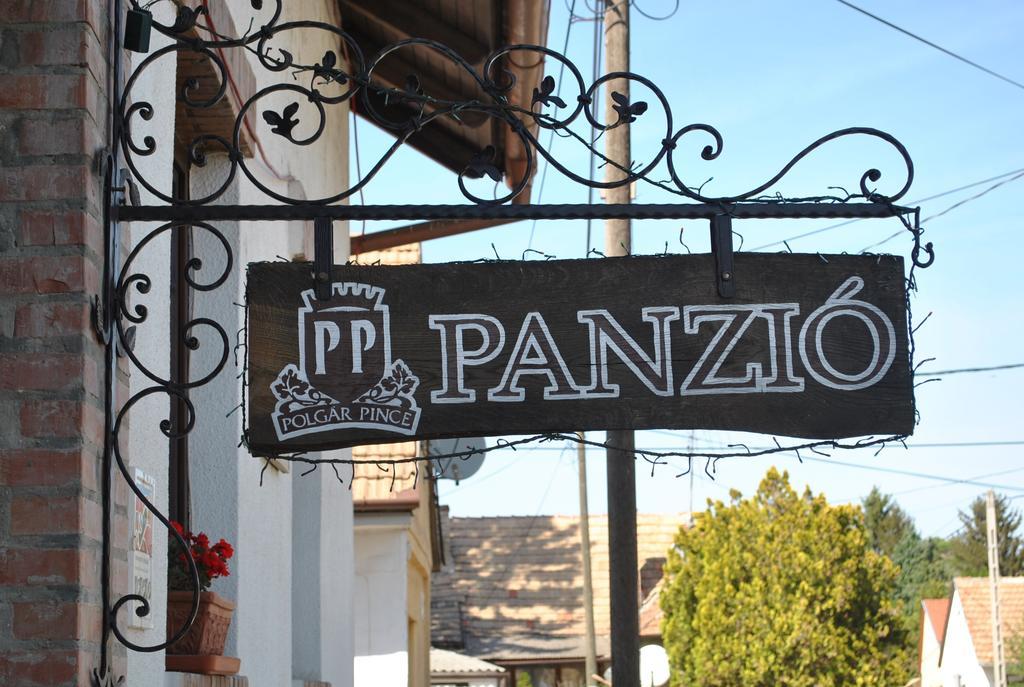 Polgár Panzió Villány Exterior foto